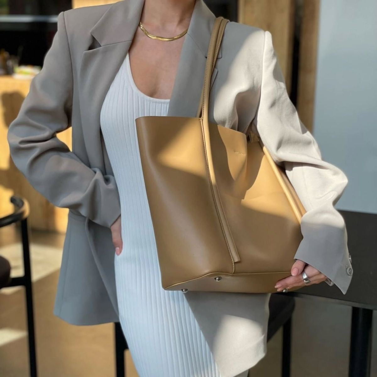 The NOIRÉ Everyday Tote