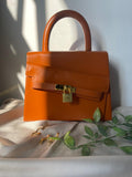 The VALENZA Lock Bag